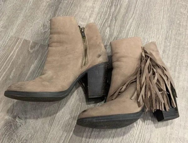 Steve Madden Beige Tassel Booties - Image 3