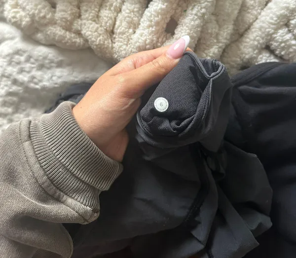 Lululemon Joggers - Image 3