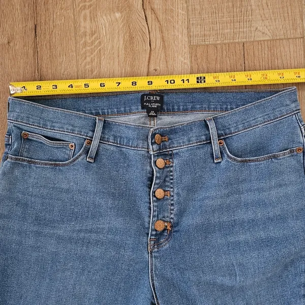 J.Crew Full-Length Flare Jeans – Size 32 - Image 6