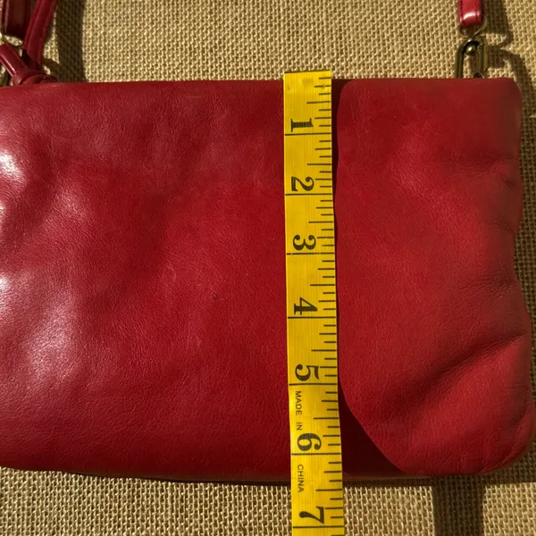Madewell The Puff Crossbody Bag in Red Leather - Image 12