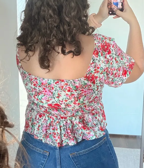 VICI Floral short sleeve peplum top - Image 4