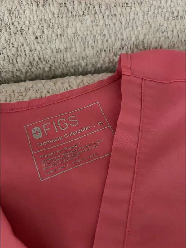 FIGS Neon Pink Scrubs - Image 4