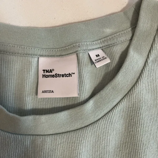 Aritzia Long Sleeve - Image 2