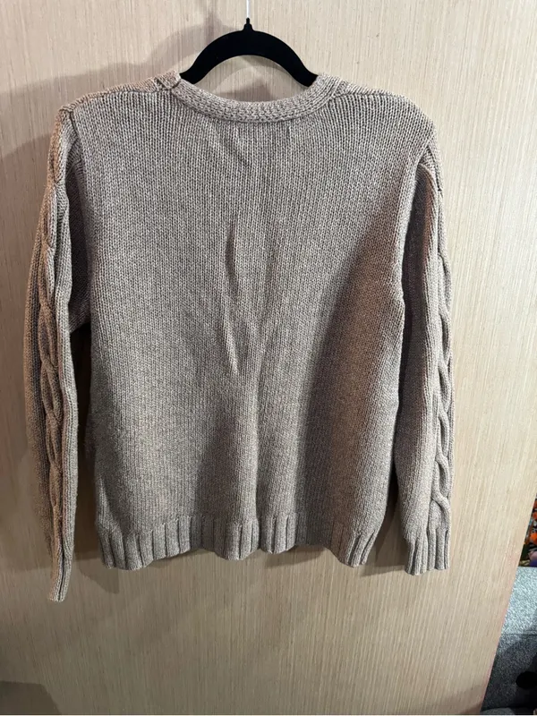 Women’s Old Navy Butt Front Taupe Cable-Knit V-Neck Cardigan Size XL - Image 4