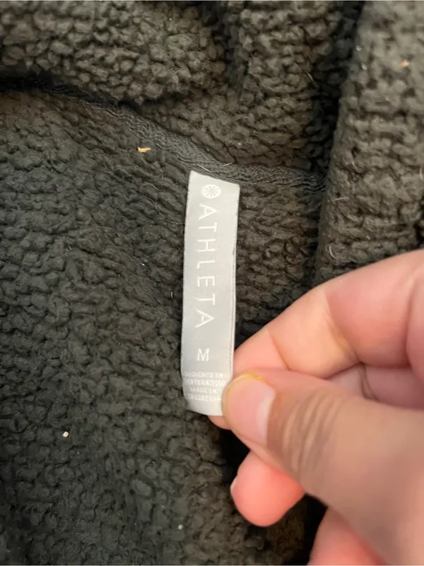 Athleta medium sweatshirt - Image 9