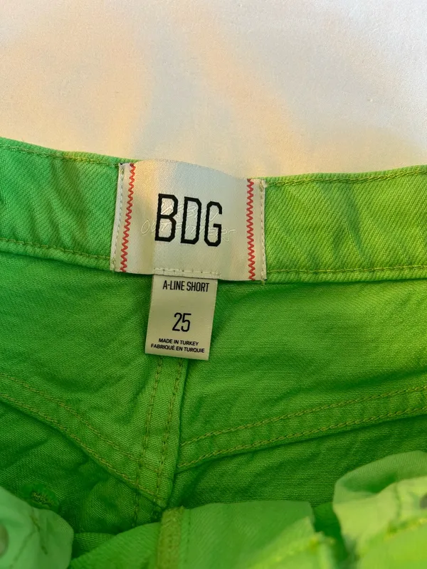 Urban Outfitters BDG Green Denim Shorts - Image 4