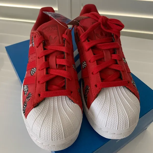 New‎ Adidas Superstar pineapple shoes 5.5 5 1/2 - Image 2