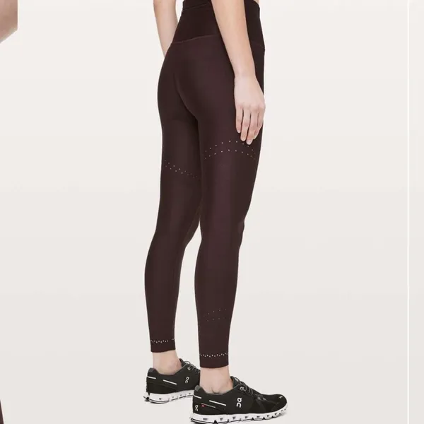 Lululemon Zoned In Tight 27" Plum Shadow Size 10 - Image 4