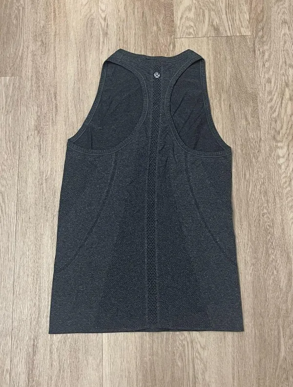 lululemon tank top - Image 2