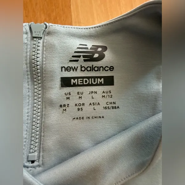 New Balance Light Blue Crop Tank Sports Bra Medium - Image 3