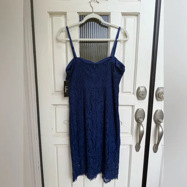 Lulu’s License to Love Navy Blue Lace Bodycon Midi Dress Size Large‎ NWT - Image 6