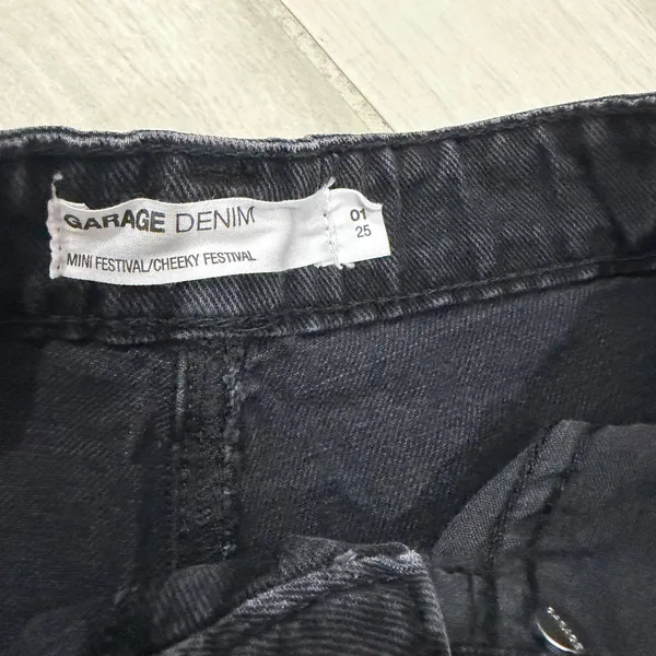 Garage Black Mini Festival Cheeky Denim Shorts Size 25 - Image 5