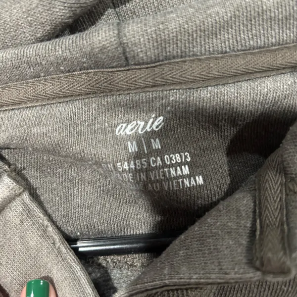Aerie medium hooded sweater - Image 3