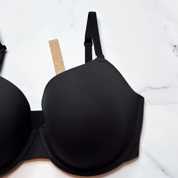 NWT Skims Fits Everybody T-Shirt Bra - Image 2