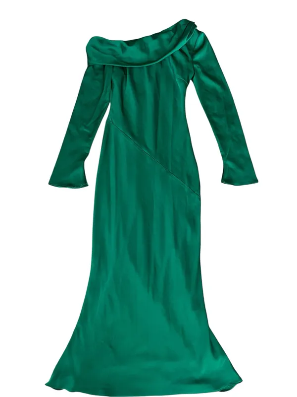 Nia Women’s Claire One Off Shoulder Emerald Green Long Sleeve Satin Midi Dress - Image 2
