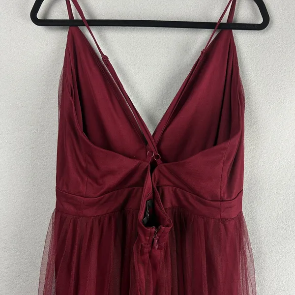 Lulus Burgundy Tulle Maxi Gown 2X Deep V Spaghetti Strap Front Slit Bridesmaid - Image 5