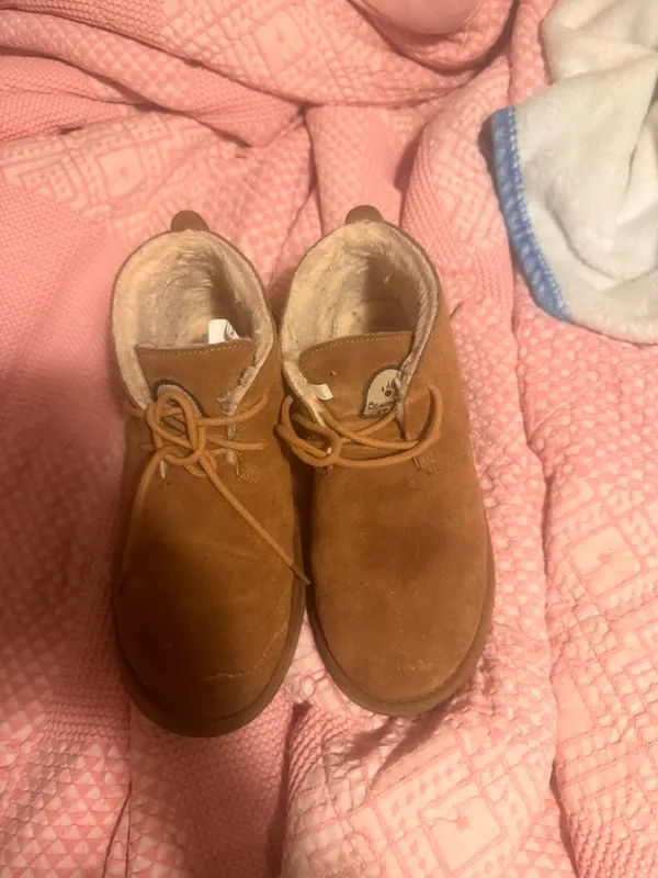 Bearpaw lace up boots  - Image 7
