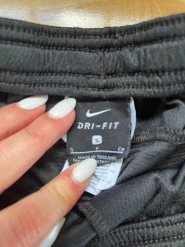 Nike Dri-Fit Shorts - Image 3