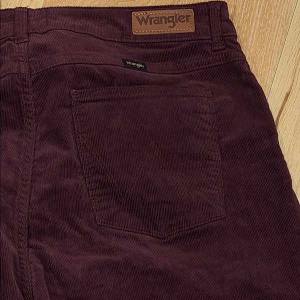 Wrangler Women's corduroy Flare Jeans‎ high rise fierce 32x32 - Image 4
