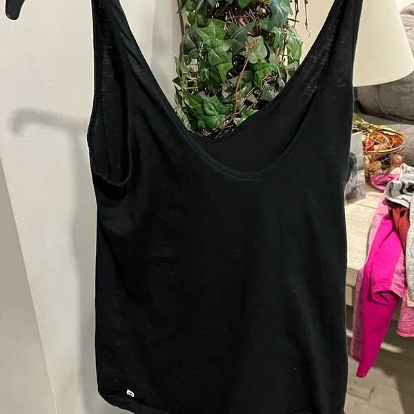 Women’s Black Small Fabletics Tank Top - Image 2
