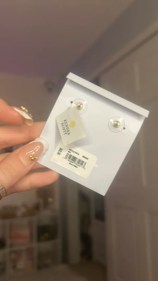 Kendra Scott Mini Ellie Gold Stud Earrings - Image 3