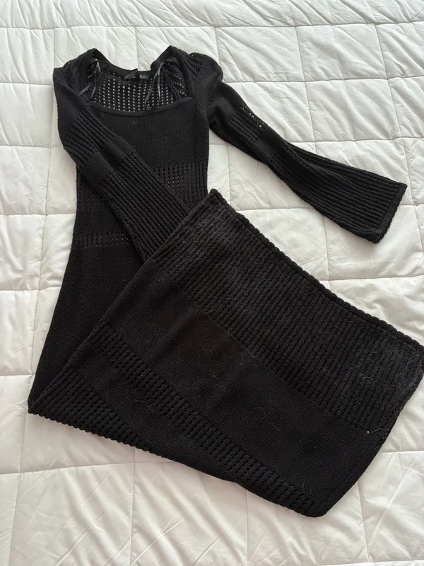 Forever 21 Black Cover-Up Dress - Image 4