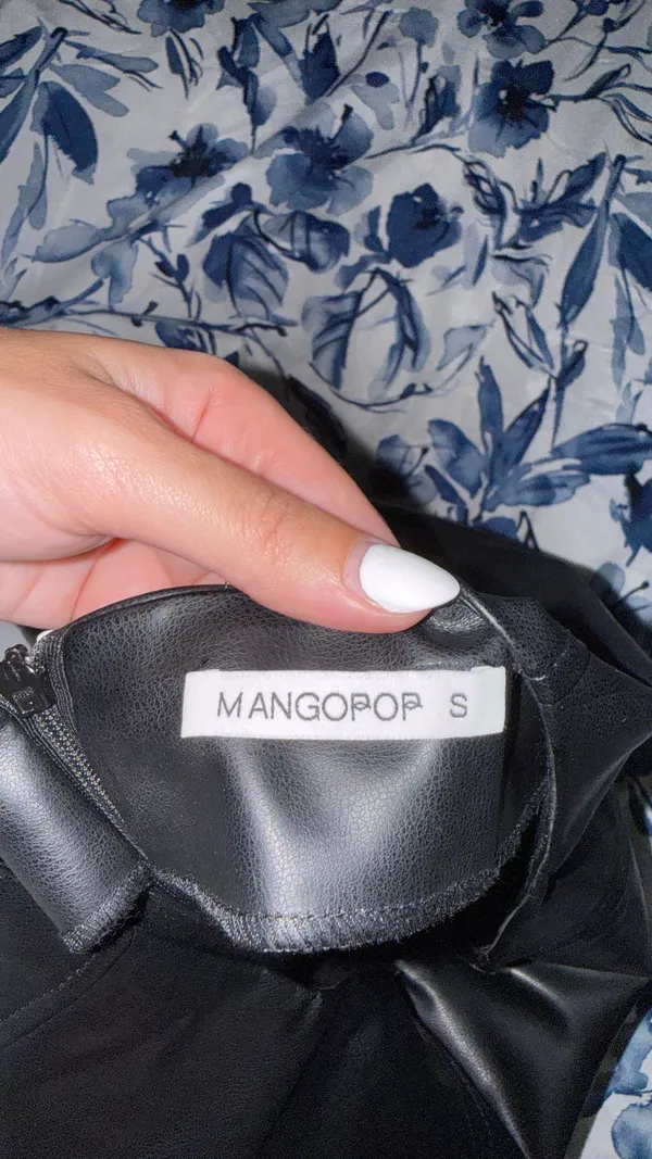 Mango pop Leather Mini Skirt - Image 3