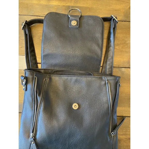 Darcy Marks London Backpack Womens Size Medium Black Vegan Leather Edgy Bag - Image 4