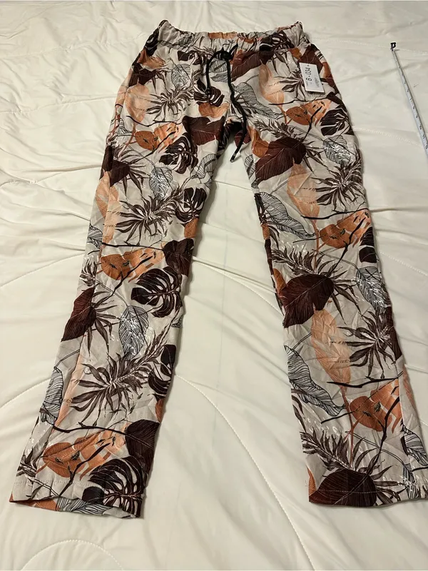 Amorosa Leaf Fauna Faux Suede Pants - Brown Tones - NWT - Size S-L (estimated) - Image 3