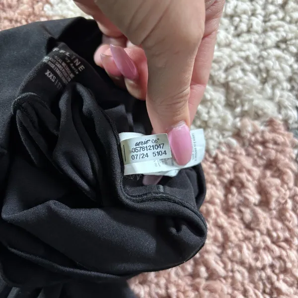 OFFLINE By Aerie Real Me High Waisted Crossover Legging Black Size XXS - Image 11
