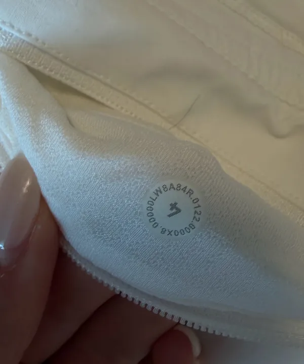 White Pace Rival Lululemon Mid-Rise Skirt - Image 3