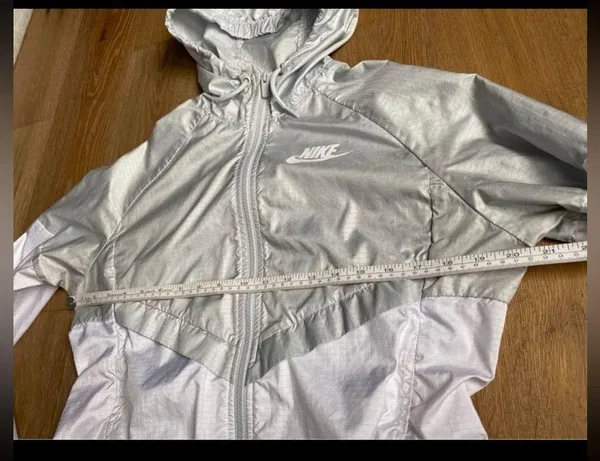 Small/medium windbreaker jacket, Nike jacket - Image 9