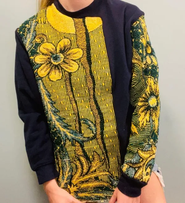 Tapestry blanket sweater Custom reworked floral navy tapestry sweater size large - Image 6