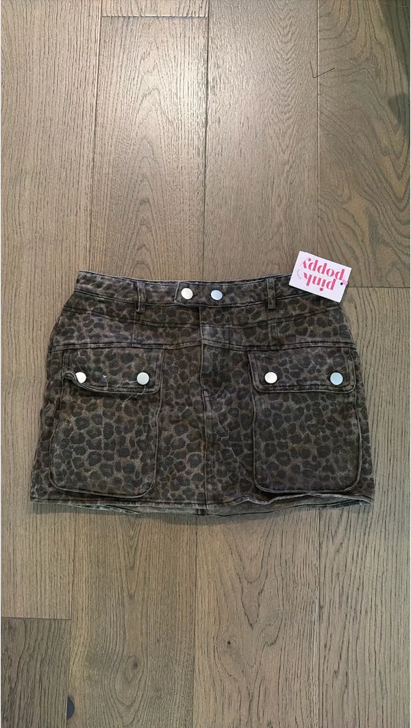 Boutique Pink Poppy mini skirt - Image 3