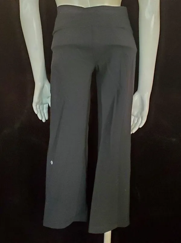 Lululemon Athletica Black Cropped Pants (6) - Image 5