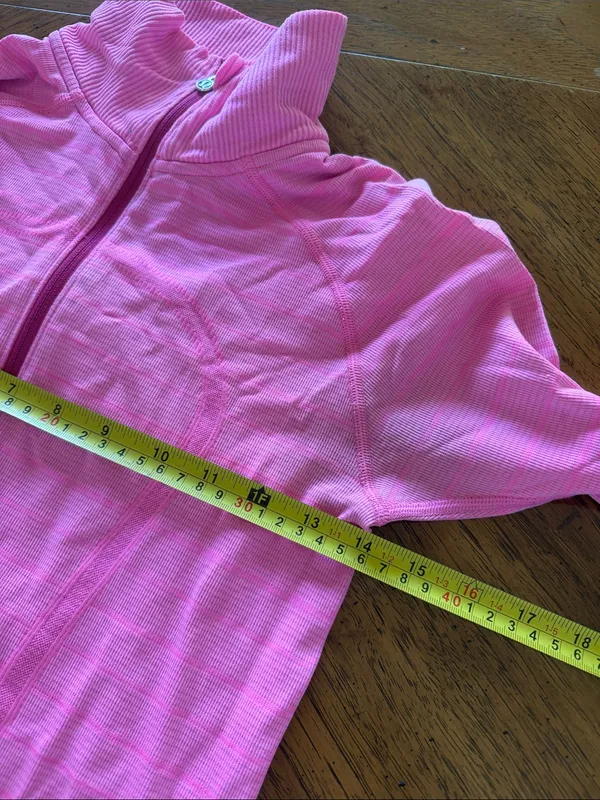 Y2K Lululemon Run Swiftly Half Zip - Image 3