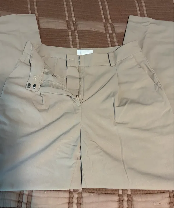 H&M Wide-Leg Trousers - Image 3