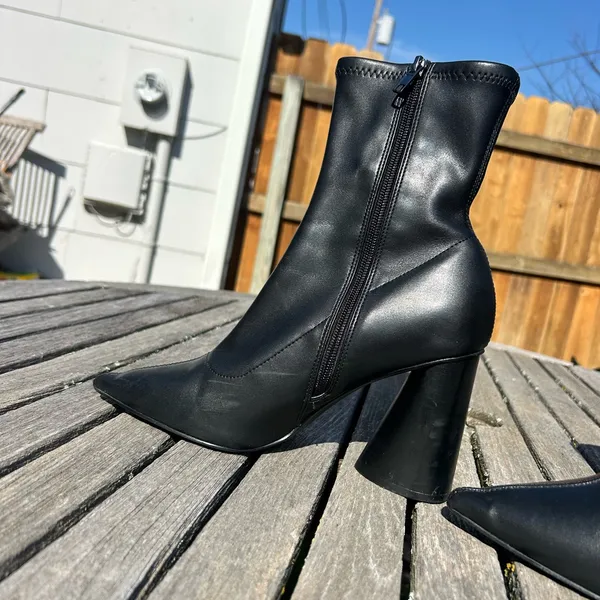 Steve Madden Valyant Women's Shoes Size 9 goth‎ whimsy Spring date point boots - Image 5