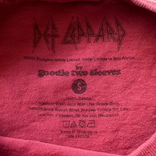 Def Leppard Pyromania 1983 Tour Graphic T-shirt - Image 5