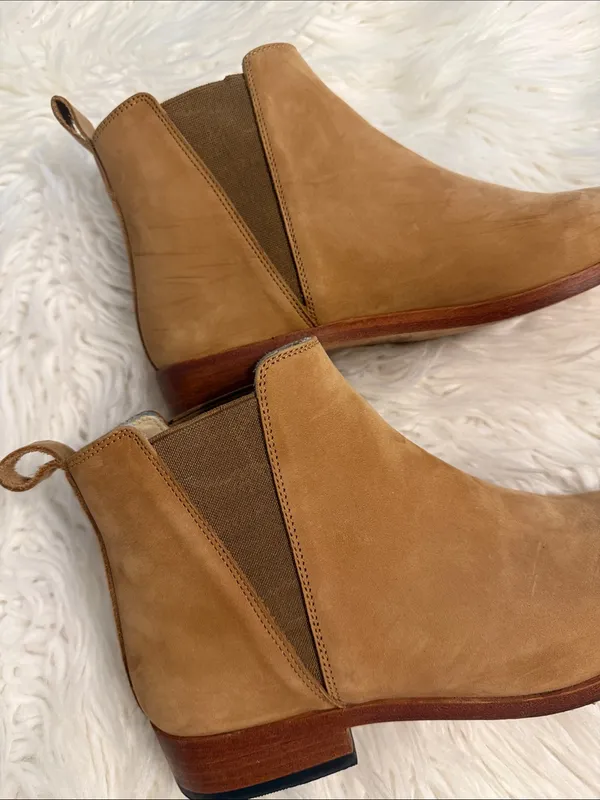 Nisolo Tan Chelsea Ankle Boots in Suede size 8 excellent condition see all photo - Image 3