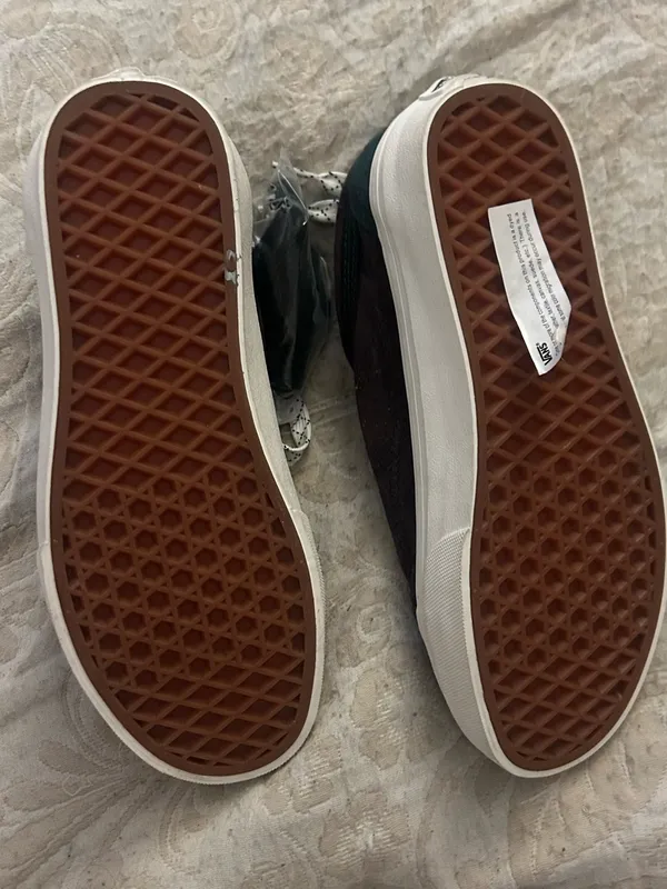 NWT Suade Vans - Image 3