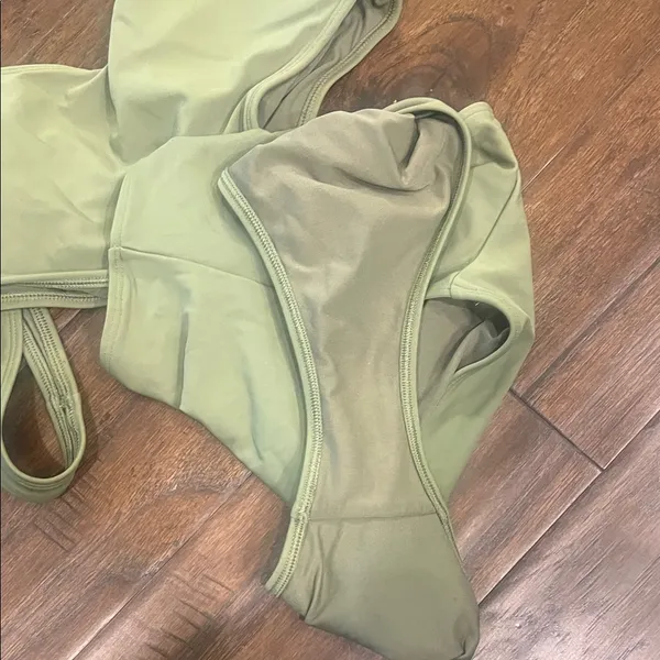 Aerie Sage Green Cutout Monokini Medium EUC - Image 4