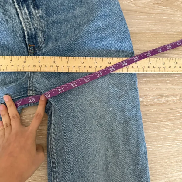Abercrombie & Fitch 24/00 Short 90s Straight Ultra High Rise Jeans Criss Cross - Image 8