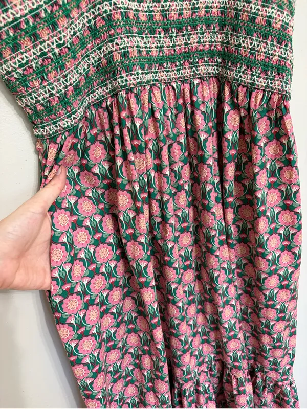 Talulah Boutique 100% Cotton Fit and Flare Smocked Midi Dress - Size 1X - Image 6