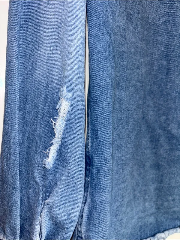 Dokotoo Brand Blue Distressed Denim Button Down Shacket Nwts Size Small - Image 8