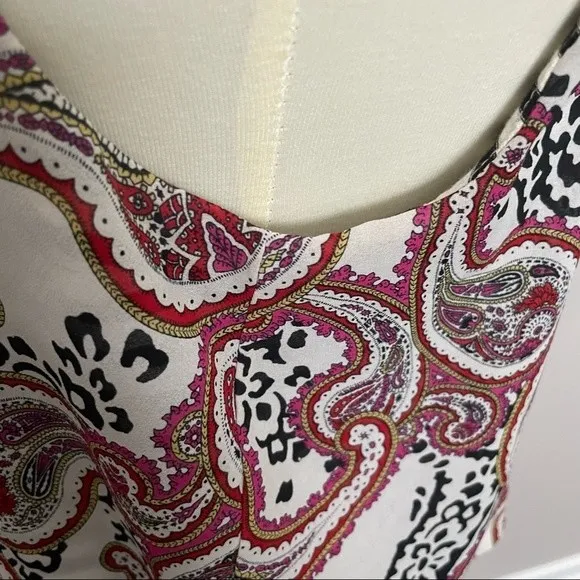 Anthropologie Meadow Rue Top Sleeveless Mixed Media Layered Striped Paisley Red - Image 7