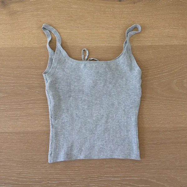 White Fox Sleeveless Knit Cami Top Size S Gray - Image 3