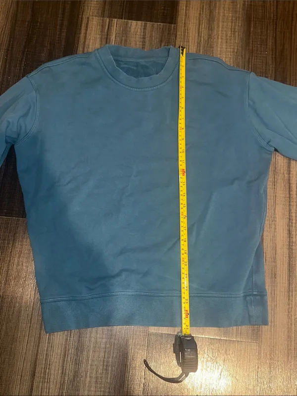 Lululemon Teal/Blue Long-Sleeve Crewneck Sweater - Image 10