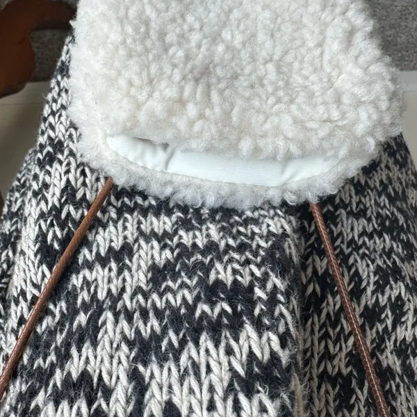 Aerie Sherpa Fleece Crossbody Bag –‎ Cream Shearling Style O/S Boho preppy - Image 9