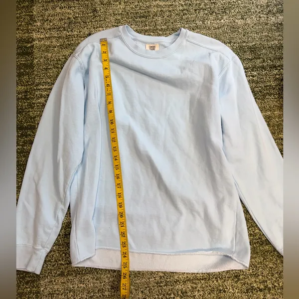 Comfort colors sweatshirt - Image 4